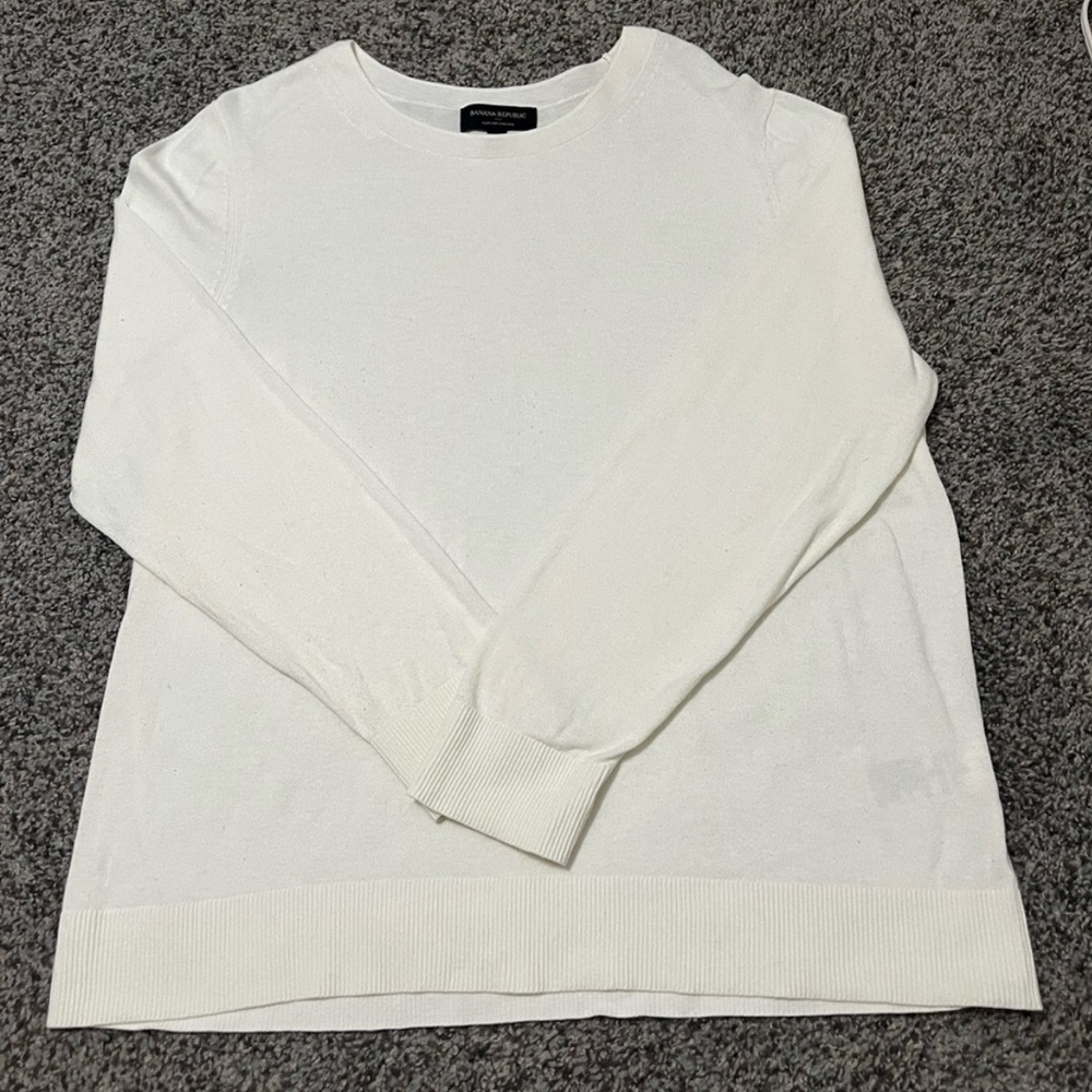 Banana Republic Women’s Crew Neck Sweater